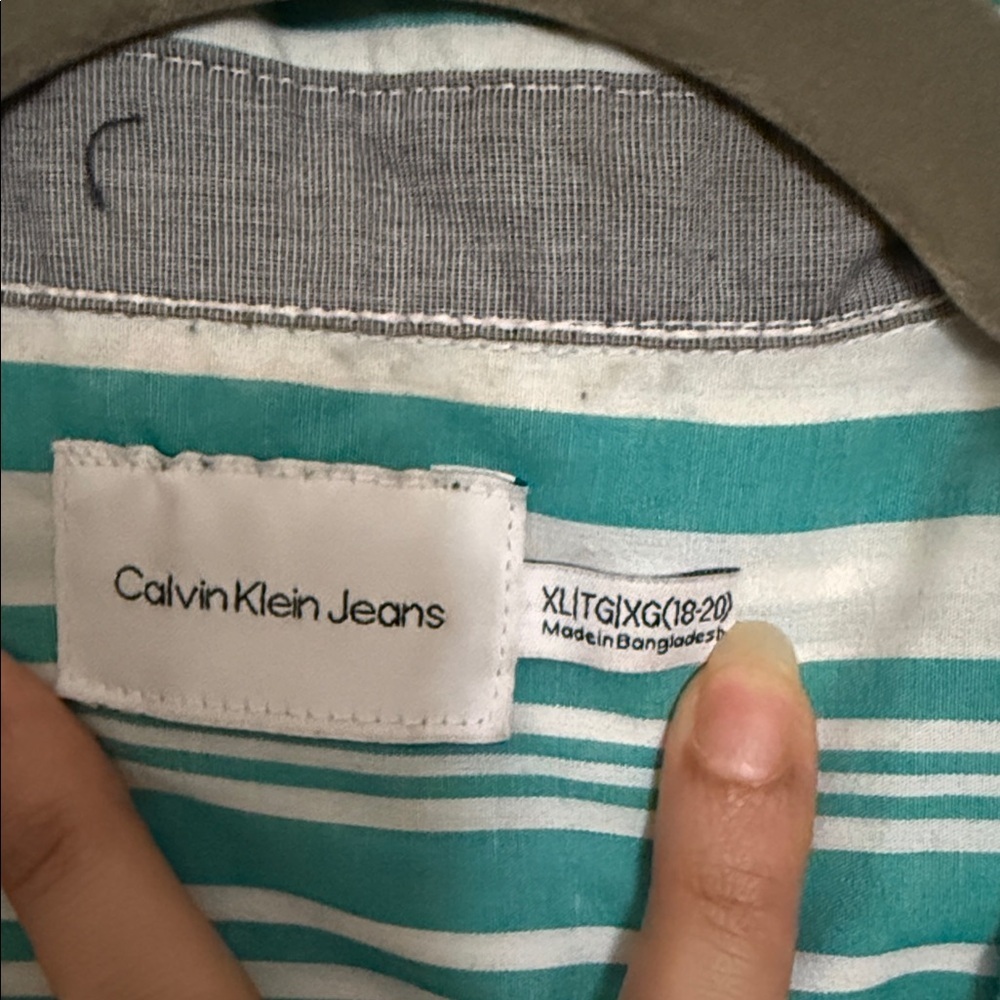 Calvin Klein Jeans Teal and White Striped Short-Sleeve Shirt Size XL( 18-20) - Picture 5 of 5
